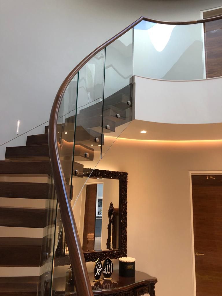 Metal Balustrades and Handrails