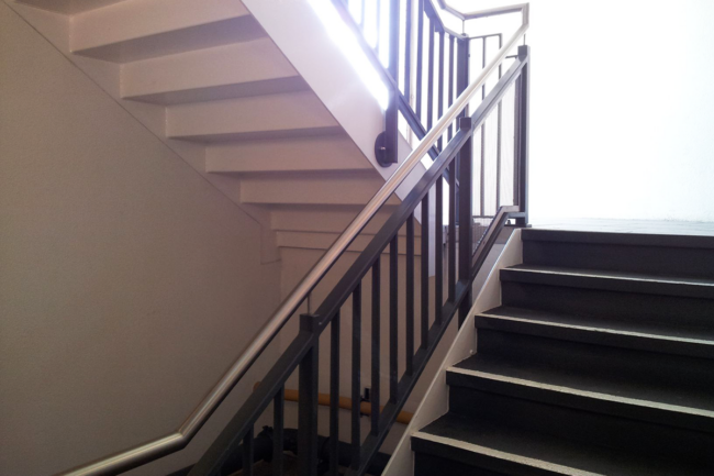 Staircase with Mild Steel Balustrades and Stainless Steel Handrail