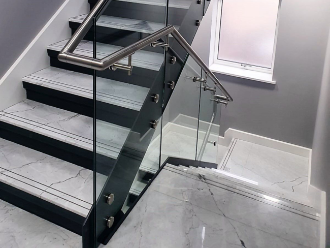 Prefabricated Stairs Complete with Frameless Glass Balustrades