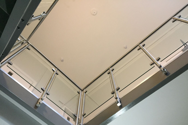 Indoor Mezzanine Glass Balustrade Panels